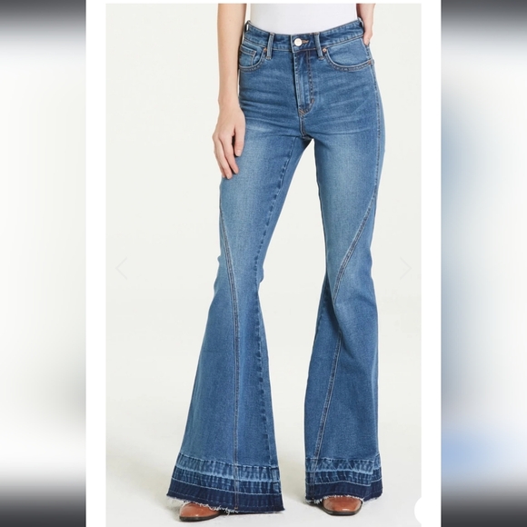 Dear John Stylish Blue Super Flare Women's Jeans - Picture 2 of 4